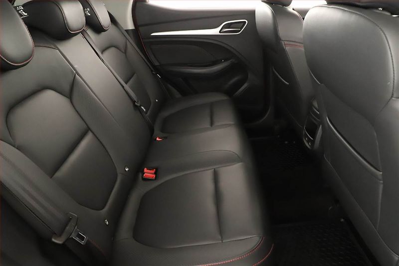 MG ZS (2023) 1.5, Serv.kniha, Kůže, Navi - fotka 7 z 15