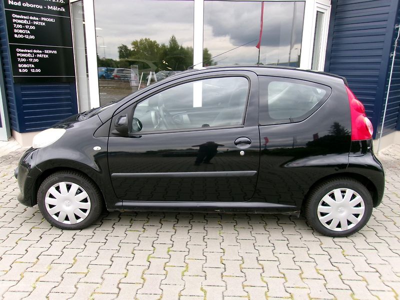 Peugeot 107 - fotka 4 z 16