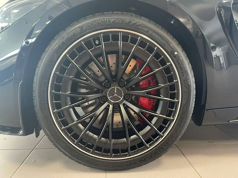 Mercedes-Benz CLE (2026) AMG 53 4MATIC+ kupé - fotka 5 z 6