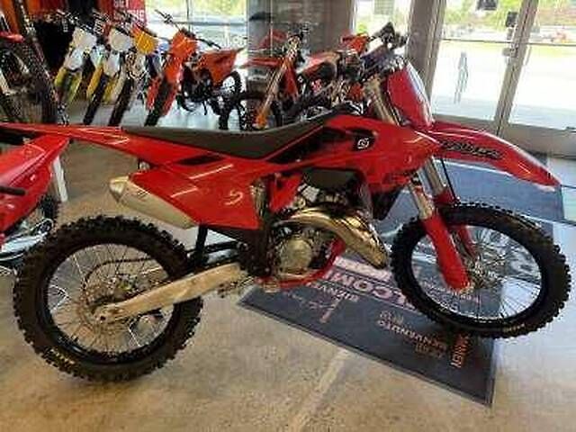 GASGAS MC 125 (2027) 2027 - fotka 1 z 1