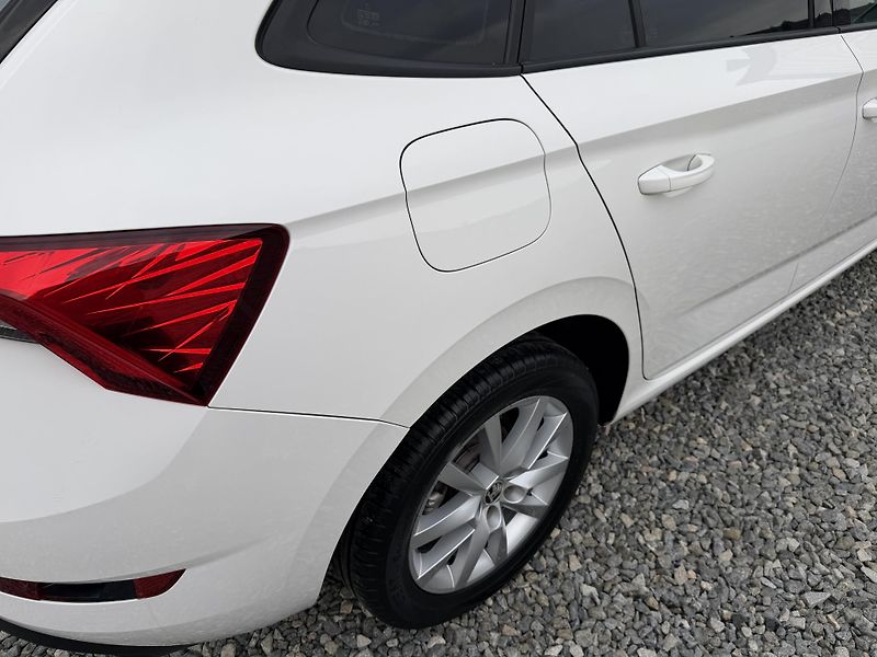 Škoda Scala 1.6TDi 115PS 6R STYLE LED STK! - fotka 46 z 153