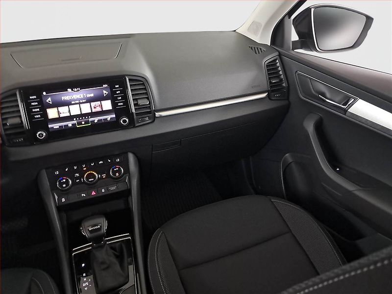 Škoda Karoq (2024) Fresh 1.5 TSI - fotka 8 z 32
