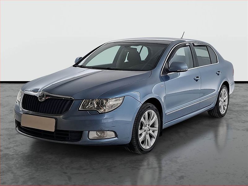Škoda Superb (2008) 2.0 TDI, Navi, Tempomat - fotka 2 z 23