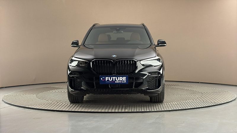 BMW X5 40d AUT xDrive M-paket - fotka 3 z 29