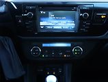 Toyota Corolla (2016) 1.6 Valvematic, Automat - náhled 12