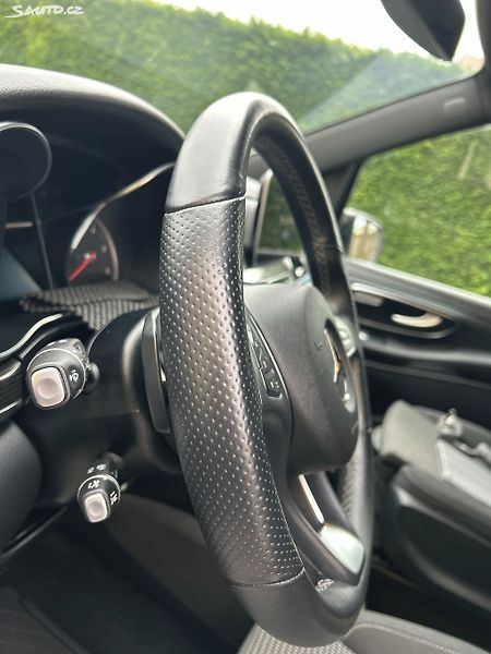 Mercedes-Benz Třídy V 4matic 1.maj ČR odpočet DPH - fotka 16 z 36