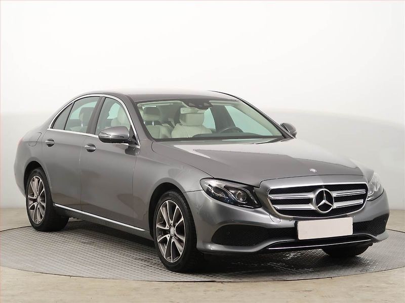 Mercedes-Benz Třídy E (2016) E 220 d - fotografie inzerátu