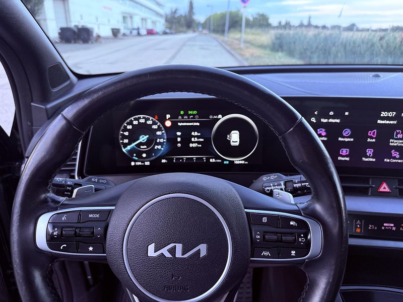 Kia Sportage (2023) - fotka 11 z 41