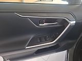 Toyota RAV4 2.5HEV 131KW 4x4 2022 - náhled 9