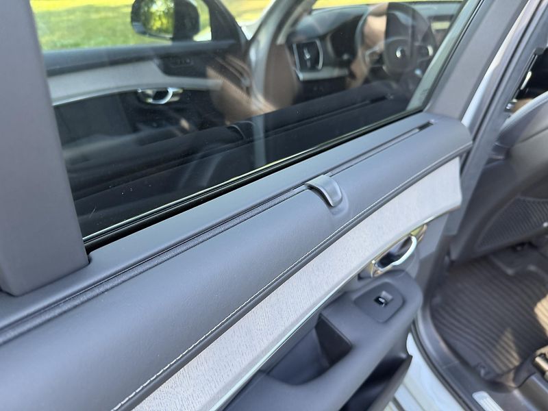 Volvo XC90 T8 ULTRA DARK,AWD,360,POLESTAR - fotka 20 z 31
