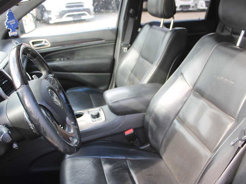 Jeep Grand Cherokee 3.0 V6 TURBO DI, NAVIGACE, PAN - fotka 14 z 22