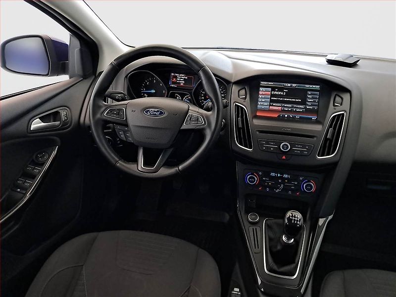 Ford Focus (2015) 1.5 TDCi, Serv.kniha, Tempomat - fotka 7 z 17