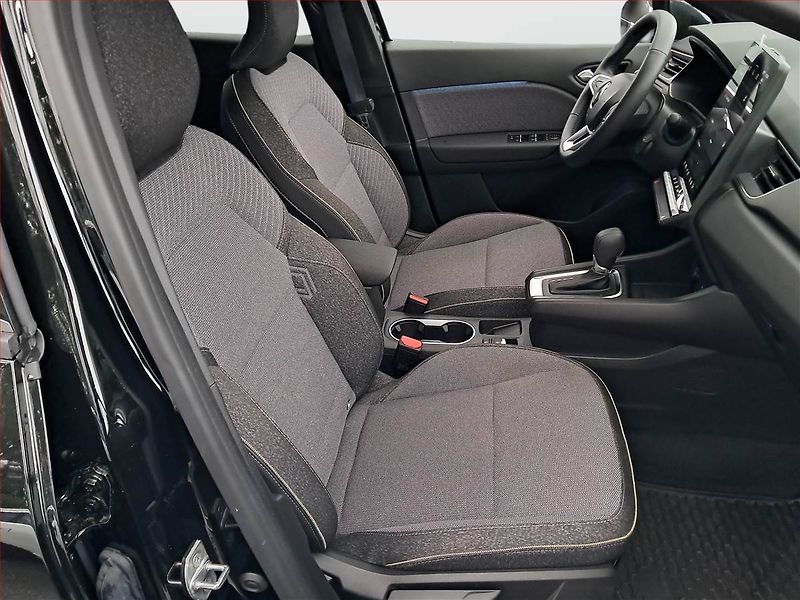 Renault Captur (2025) E-Tech Full Hybrid - fotka 9 z 19