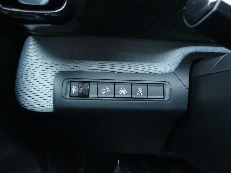 Citroën C3 (2026) MAX Turbo 100k Manual - fotka 19 z 21