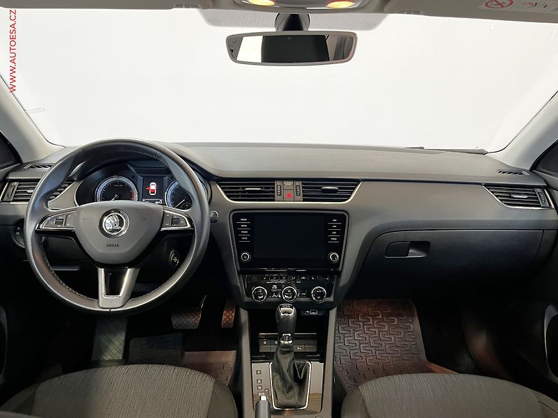 Škoda Octavia (2019) 2.0 TSi, ČR, Style, DSG, LED - fotka 8 z 16