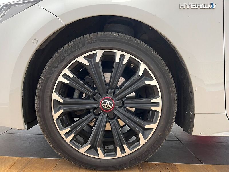 Toyota Corolla 1.8 Hybrid GR-Sport Dynamic - fotka 20 z 20