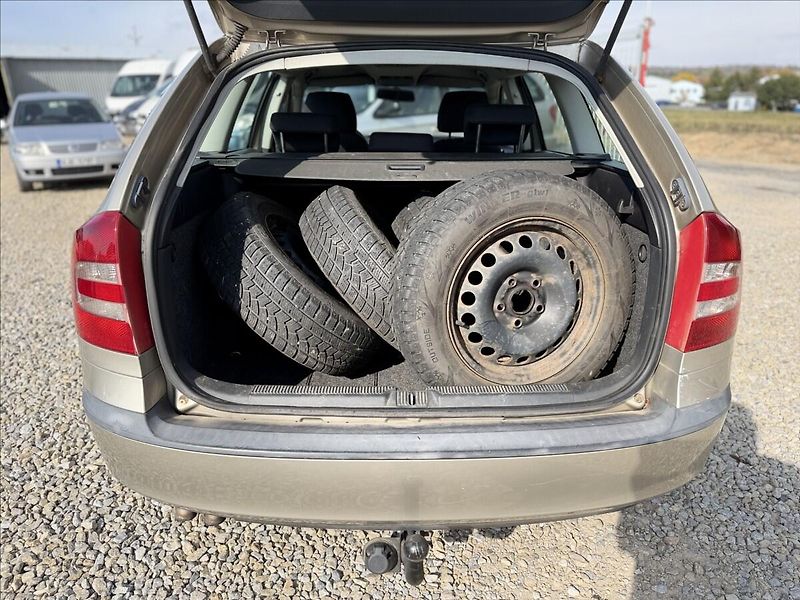 Škoda Octavia 1,9 BEZ DPF, +SADA ZIMNÍCH KOL - fotka 14 z 17