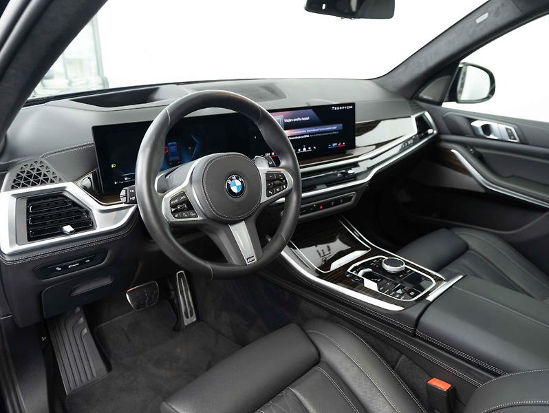 BMW X5 xDrive40d - fotka 11 z 24
