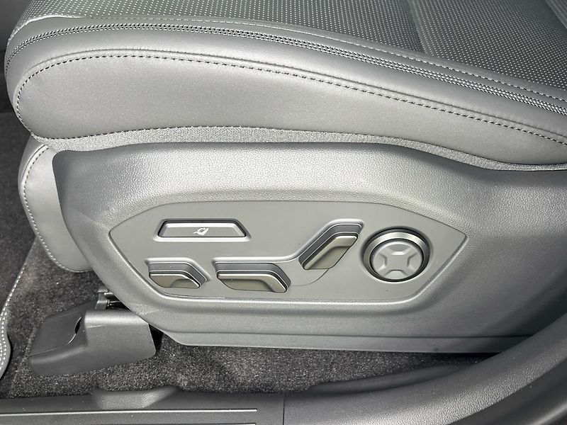 Hyundai Santa Fe (2026) Calligraphy - fotka 27 z 30
