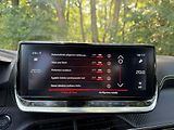 Peugeot 2008 (2020) GT LINE,130 koní, Automat 8st. - náhled 14