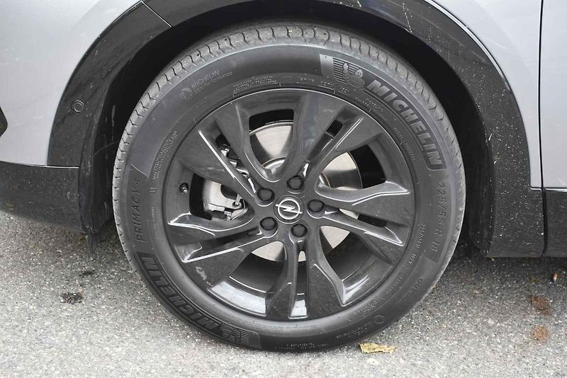 Opel Grandland je solidní rodinné auto bez závažných chyb