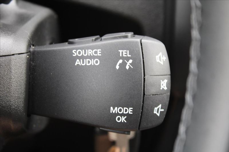 Dacia Duster 1,6 SCe  ČR,1.MAJITEL,PRESTIGE - fotka 20 z 28