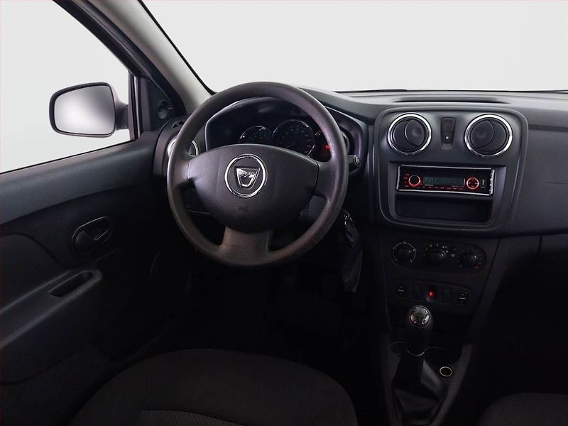 Dacia Sandero (2015) 1.2 16V, po STK - fotka 7 z 13