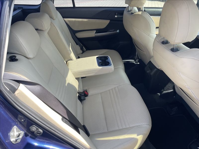 Subaru Levorg 1,6 GT-S 125kw 4x4 Aut. Kůže G - fotka 10 z 41