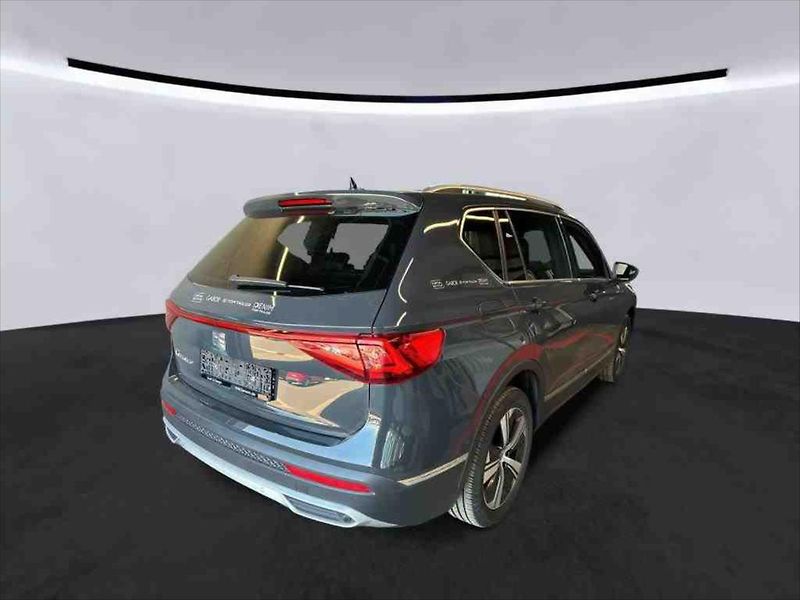 Seat Tarraco 2,0 TDI TAŽNÉ PANORAMA KAMERA - fotka 3 z 9