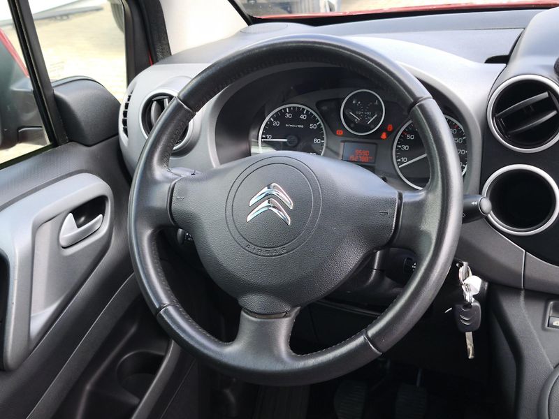 Citroën Berlingo 2016 ČR 1.6 HDI Multispace  - fotka 8 z 36