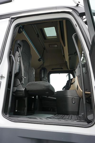 Mercedes-Benz Actros (2023) L / 1848 / EURO 6 / MP 5 / HYD - fotka 8 z 49