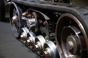 Saharu v roce 1922 projely polopásová vozidla založená na sedanu Citroën typu B2 10CV.