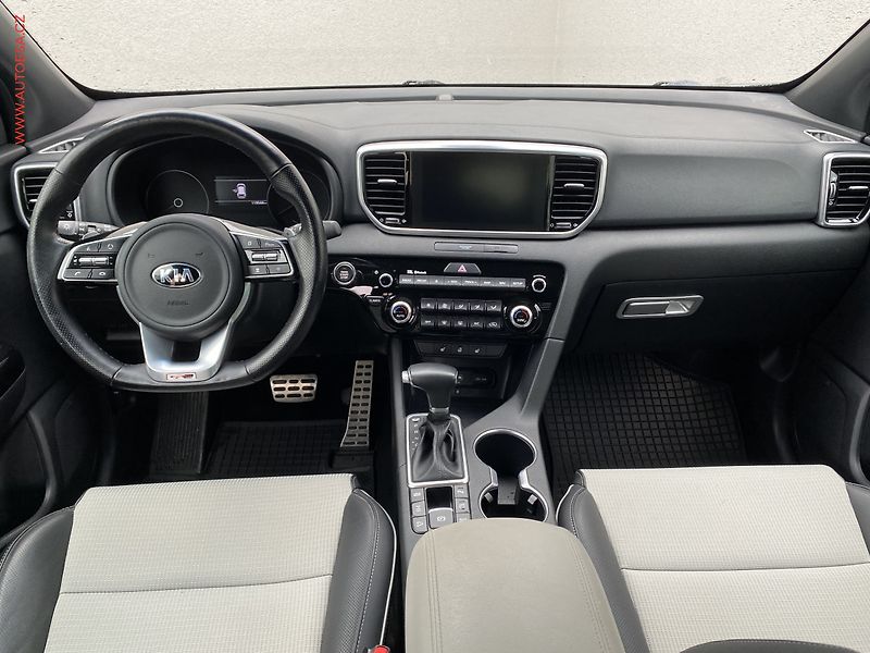 Kia Sportage (2018) 1.6 T-GDi AWD, GT-line, AT, - fotka 8 z 21