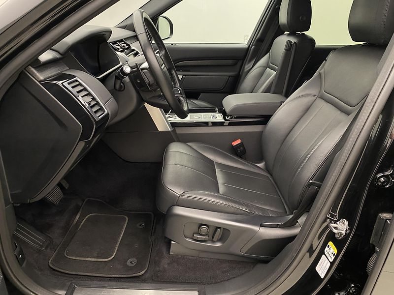 Land Rover Discovery SD6 HSE AWD AUT 7míst - fotka 3 z 49