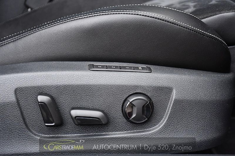 Škoda Superb 2.0TDi SPORTLINE 4X4 NEZ.TOP  - fotka 24 z 52