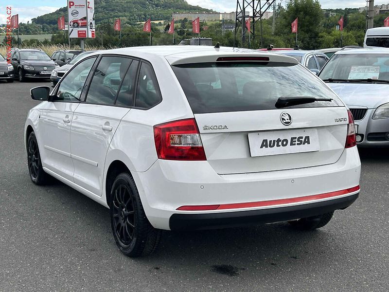 Škoda Rapid (2014) 1.2 TSi, Ambition - fotka 6 z 17