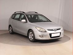 Hyundai i30 (2010) 1.6 CRDi, Serv.kniha, po STK - fotografie inzerátu