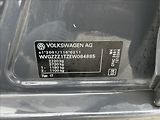 Volkswagen Touran 2,0 TDi 103kw DSG Highline Pan - náhled 23
