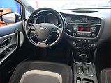 Kia Ceed (2013) Gold 1.6 GDI, Automat - náhled 7