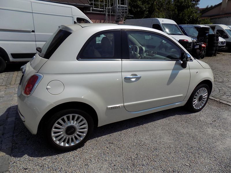 Fiat 500 1,2I 51 KW LOUNGE AUTOKLIMA - fotka 9 z 42