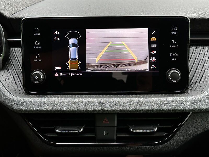 Škoda Kamiq 1.0TSi DSG 116PS KAMERA+PDC P/ - fotka 31 z 43