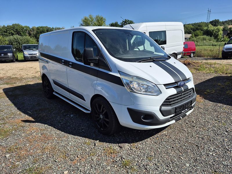 Ford Transit Custom (2013) 2.2Tdci 92Kw L1H1 klima - fotka 3 z 17