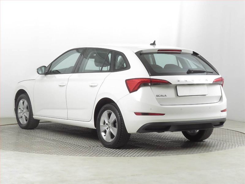 Škoda Scala (2020) Ambition 1.0 TSI, Serv.kniha - fotka 4 z 21