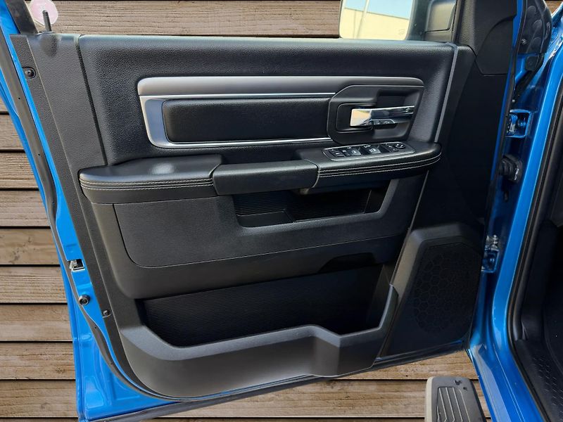Dodge RAM (2021) +WARLOCK+ROUGH COUNTRY 6 INCH+ - fotka 11 z 20