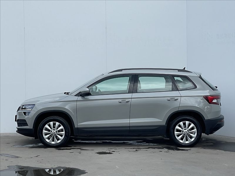 Škoda Karoq 2,0 TDI 4x4 DSG Ambition TAŽNÉ - fotka 2 z 23