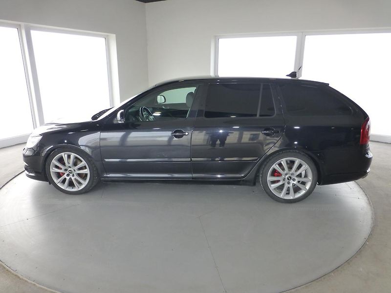 Škoda Octavia (2012) 2,0TDI-125KW*ALU*VYHŘ.SED***RS - fotka 8 z 25