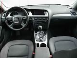 Audi A4 (2011) 2.0 TDI, AT, autoAC - náhled 8