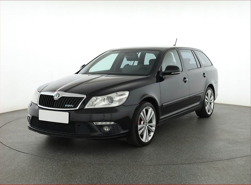 Škoda Octavia (2012) RS 2.0 TDI, Serv.kniha, Navi - fotka 2 z 17