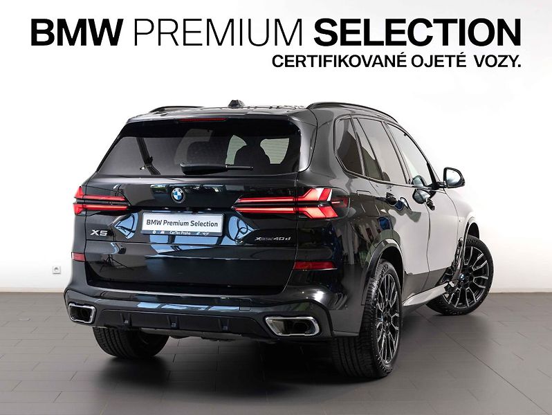 BMW X5 xDrive40d - fotka 4 z 23