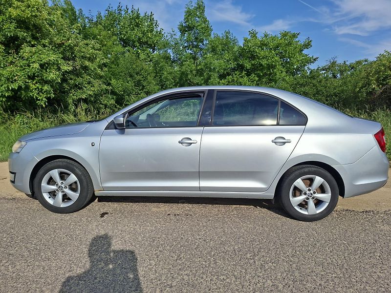 Škoda Rapid (2013) 1.2 TSI, první majitel, +zimní - fotka 2 z 24